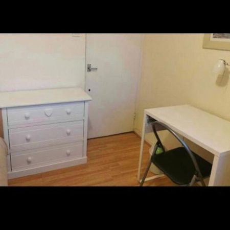 Nice Shared Flat Λονδίνο Εξωτερικό φωτογραφία
